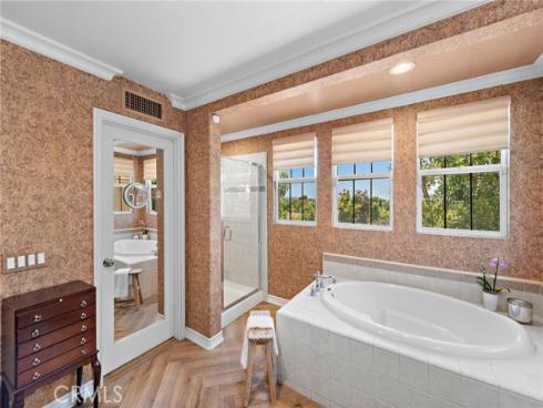 14 Downing Street, Ladera Ranch, CA