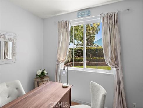 14 Downing Street, Ladera Ranch, CA