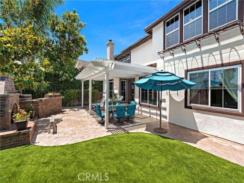 14 Downing Street, Ladera Ranch, CA