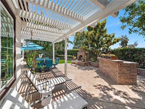 14 Downing Street, Ladera Ranch, CA