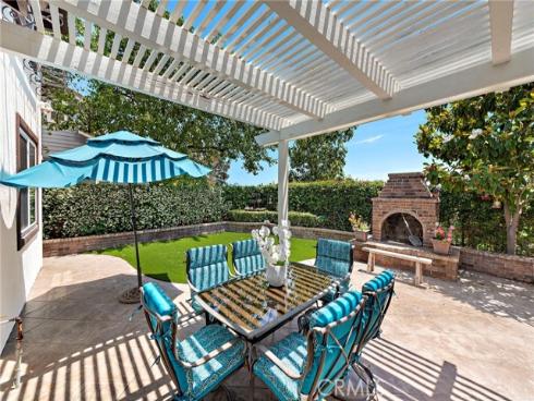 14 Downing Street, Ladera Ranch, CA