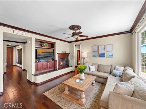 14 Downing Street, Ladera Ranch, CA