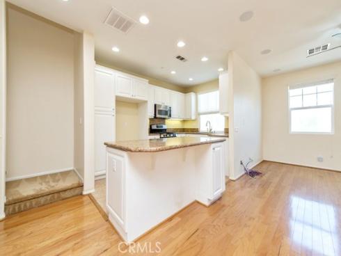 32  Clifford   Lane, Ladera Ranch, CA