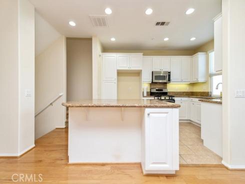 32  Clifford   Lane, Ladera Ranch, CA