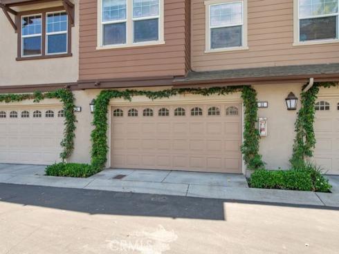 32  Clifford   Lane, Ladera Ranch, CA