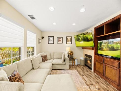 43  Three Vines   Court, Ladera Ranch, CA