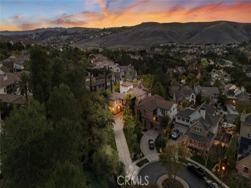 33  Basilica  , Ladera Ranch, CA