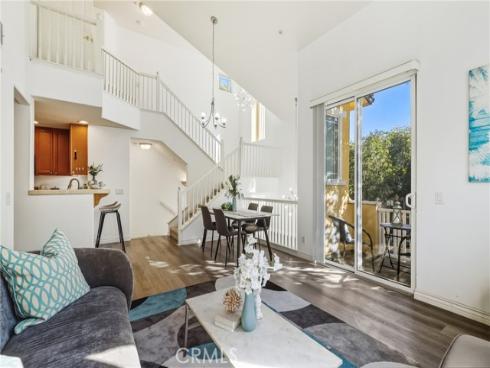 33  Chadron  , Ladera Ranch, CA