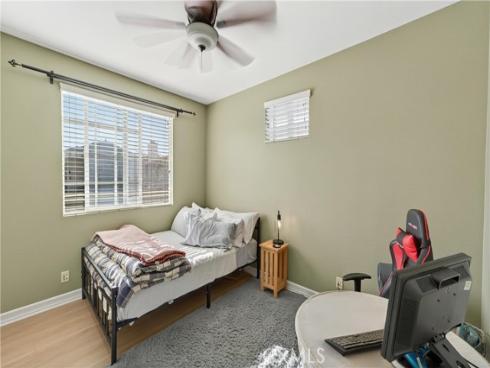 19  Sklar  , Ladera Ranch, CA