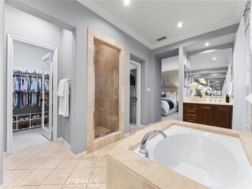 24 Thornhill , Ladera Ranch, CA