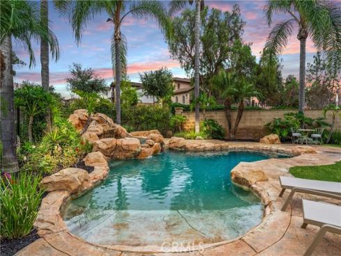 24 Thornhill , Ladera Ranch, CA
