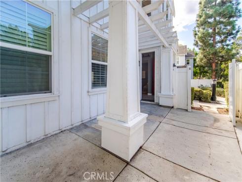 21  Thorp  , Ladera Ranch, CA