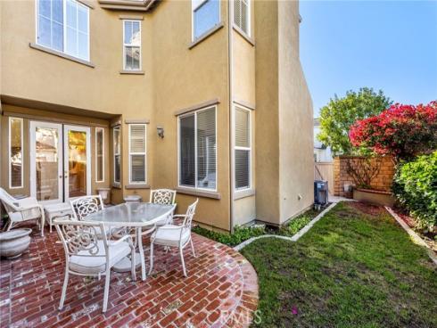 1 Trumpet Vine Street, Ladera Ranch, CA