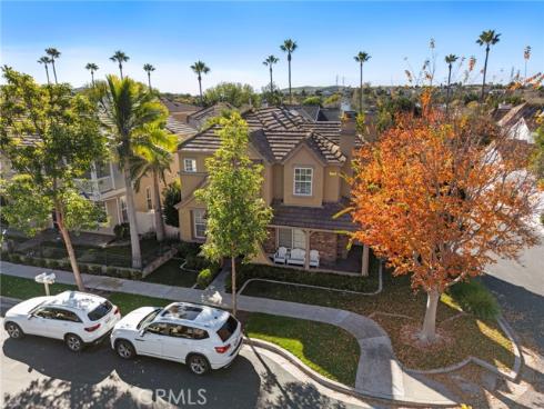 1 Trumpet Vine Street, Ladera Ranch, CA