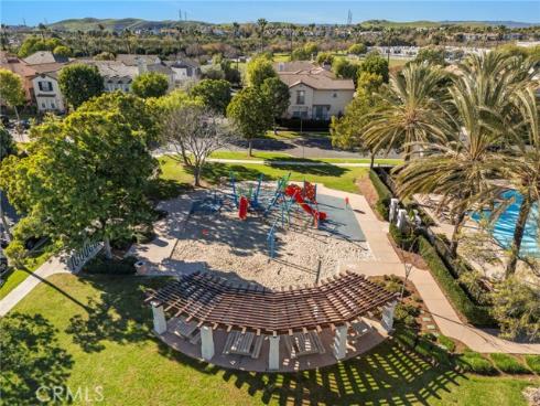 1 Trumpet Vine Street, Ladera Ranch, CA