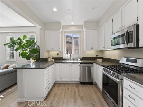 27 Dietes Court, Ladera Ranch, CA