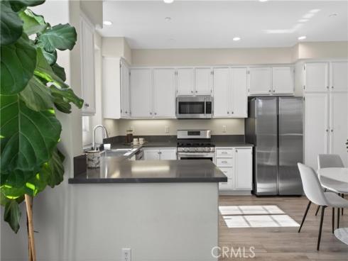 27 Dietes Court, Ladera Ranch, CA