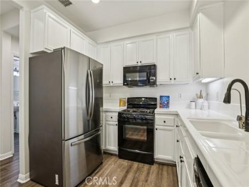 15 Whitworth Street , Ladera Ranch, CA