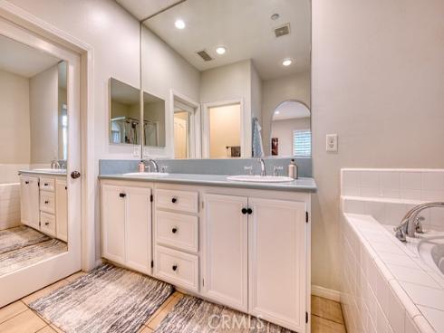 2 Aryshire Lane, Ladera Ranch, CA