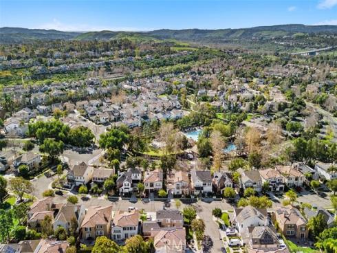 8 Claymont Drive, Ladera Ranch, CA