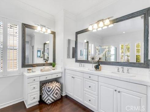 17 Sandy Pond , Ladera Ranch, CA