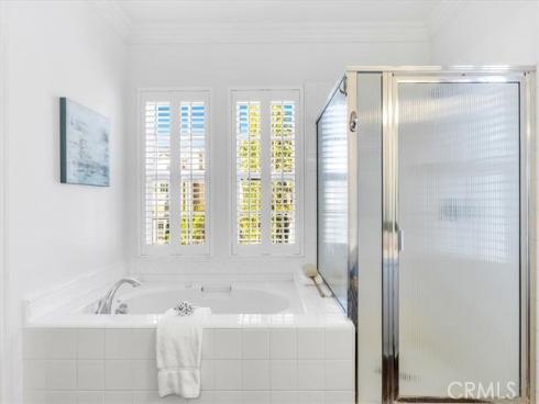 17 Sandy Pond , Ladera Ranch, CA