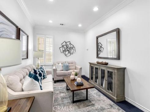 17 Sandy Pond , Ladera Ranch, CA