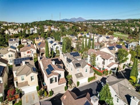 17 Sandy Pond , Ladera Ranch, CA