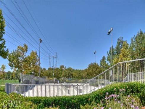 17 Sandy Pond , Ladera Ranch, CA