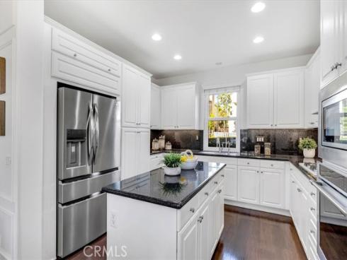 17 Sandy Pond , Ladera Ranch, CA