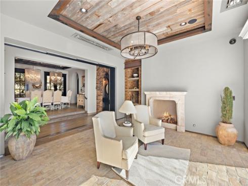 12  Thomas   Road, Ladera Ranch, CA