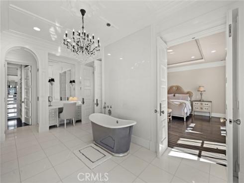 12  Thomas   Road, Ladera Ranch, CA