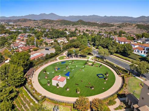 12  Thomas   Road, Ladera Ranch, CA