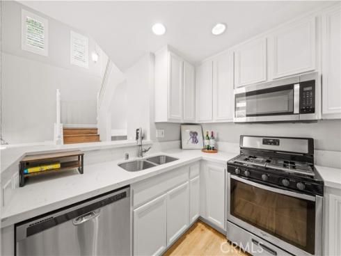 14  Garrison Loop  , Ladera Ranch, CA