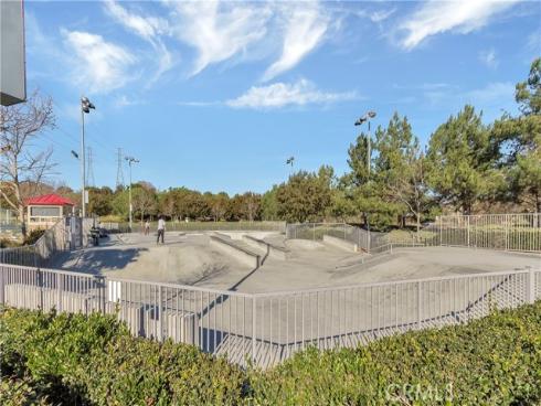 11  Oatfield Farm  , Ladera Ranch, CA