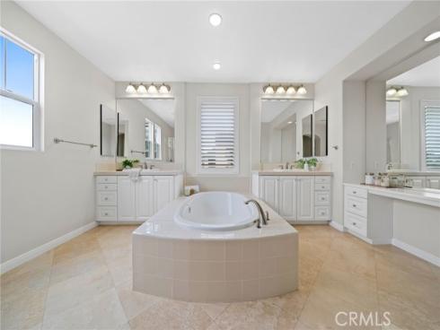 18 Foliate Way, Ladera Ranch, CA