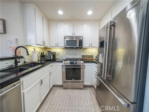 20  Garrison  , Ladera Ranch, CA