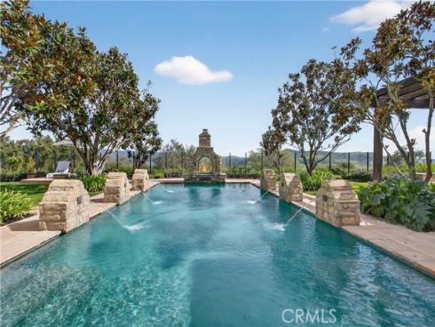 18  Mission Ridge   Road, Ladera Ranch, CA