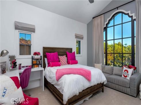 2  Thomas   Road, Ladera Ranch, CA