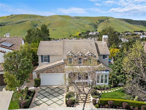 33 Christopher Street