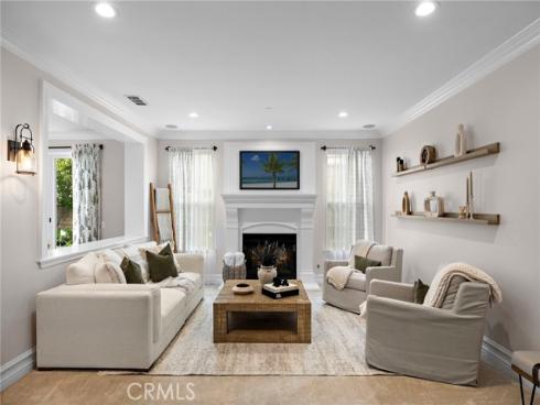 33  Christopher   Street, Ladera Ranch, CA