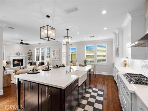 33  Christopher   Street, Ladera Ranch, CA