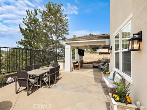 33  Christopher   Street, Ladera Ranch, CA