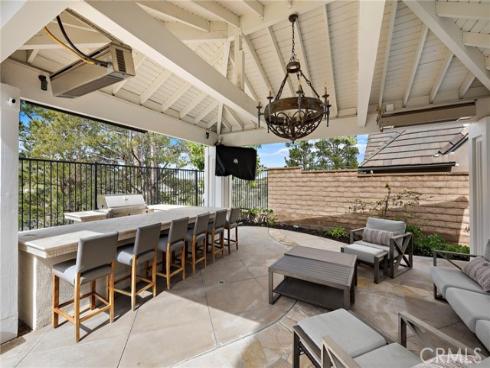 33  Christopher   Street, Ladera Ranch, CA