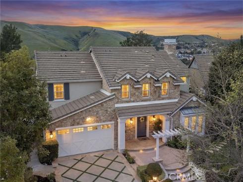 33  Christopher   Street, Ladera Ranch, CA