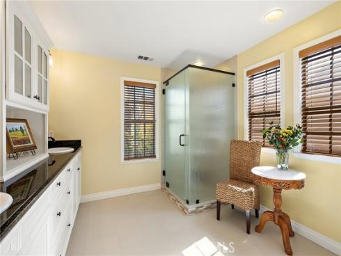 8  Earthen   Court, Ladera Ranch, CA