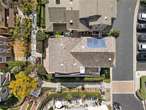 8  Earthen   Court, Ladera Ranch, CA