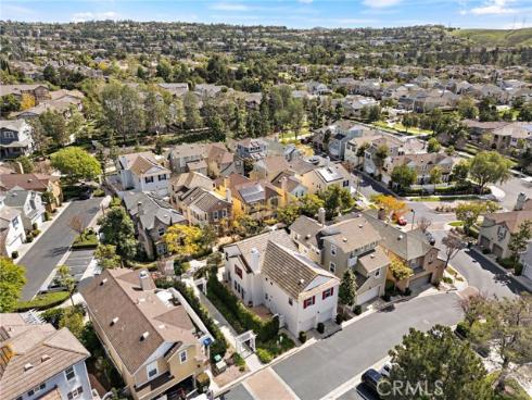 8  Earthen   Court, Ladera Ranch, CA