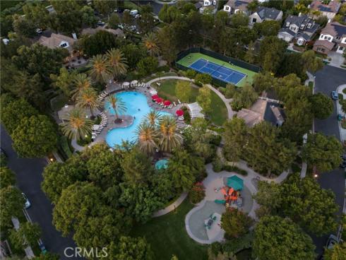 8  Earthen   Court, Ladera Ranch, CA