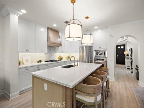 6  Pomegranate  , Ladera Ranch, CA